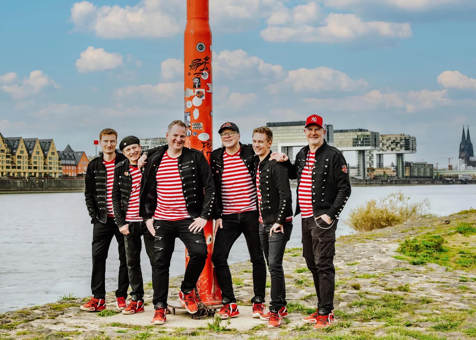 Bandfoto am Rheinufer